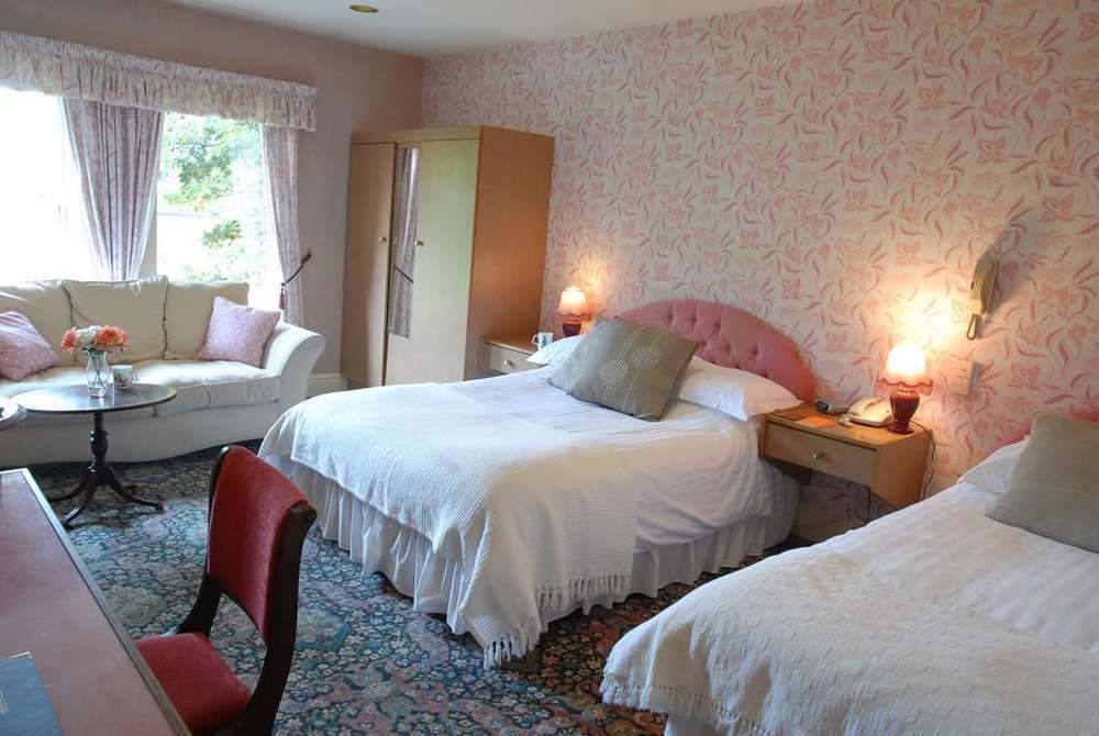 Golden Pheasant Country Hotel Лланголлен Номер фото